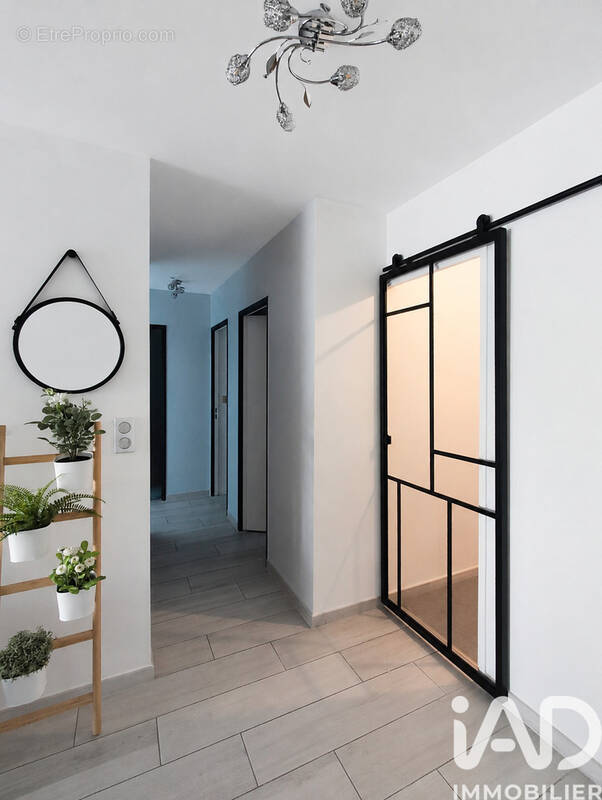 Photo 1 - Appartement à NIMES
