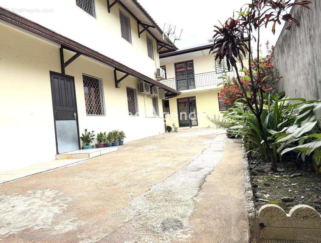 Appartement à CAYENNE