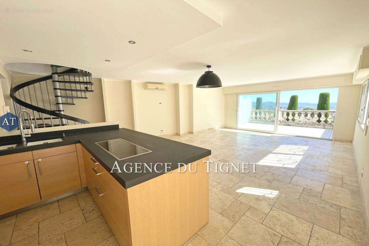 Appartement à GRASSE