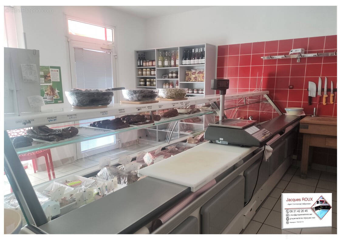 Commerce à CHATEAU-ARNOUX-SAINT-AUBAN