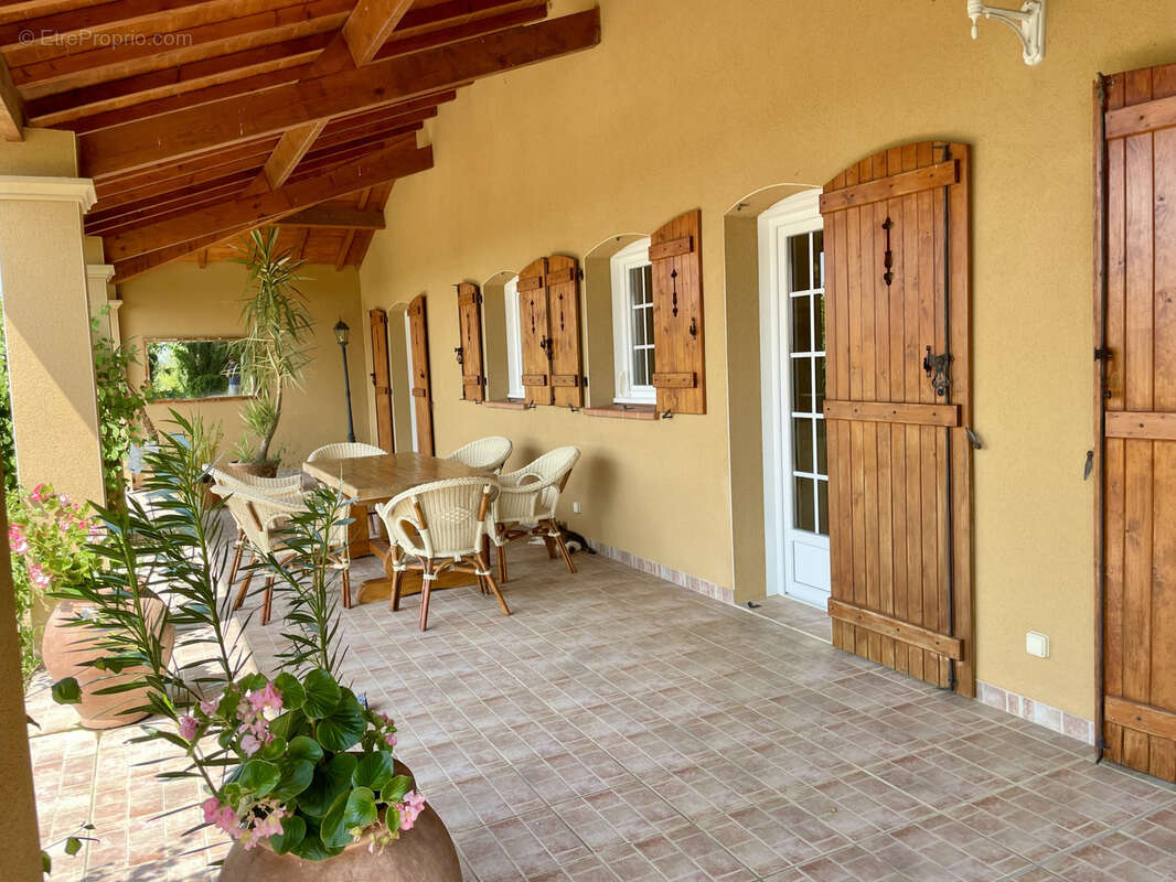 Belle maison de plain-pied avec vue exceptionnelle sur les Pyrénées - photo 16