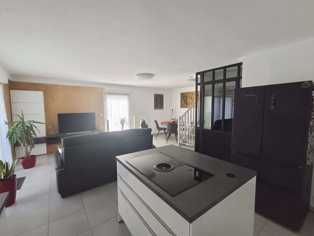 Maison 82 m² à Tourcoing  - photo 4
