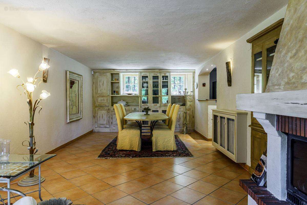 Maison à MURS