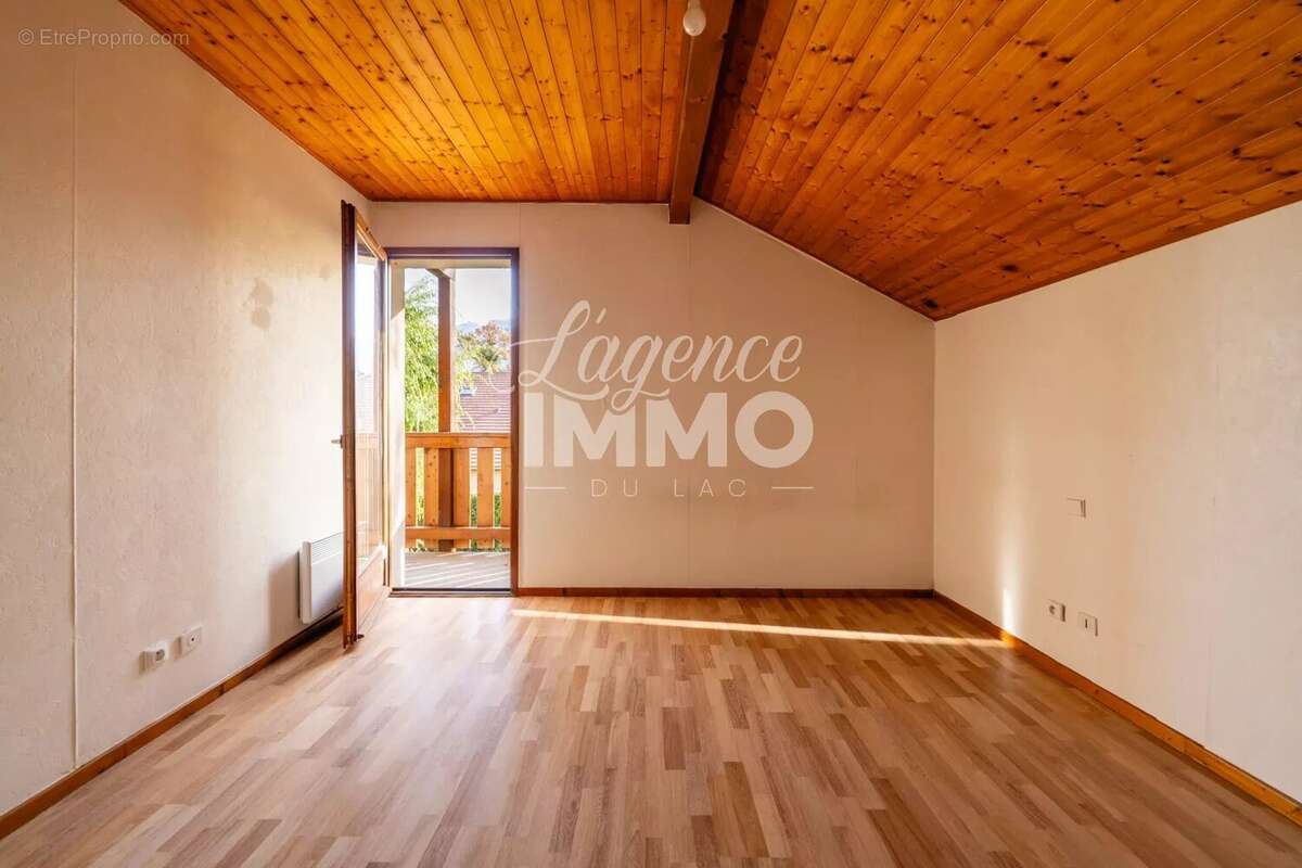 Maison à SAINT-JORIOZ