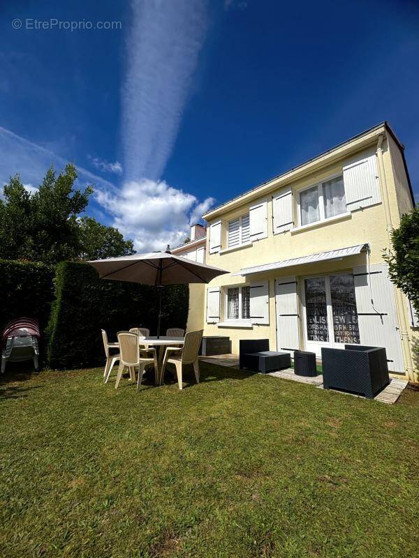 Maison à SAINT-SEBASTIEN-SUR-LOIRE