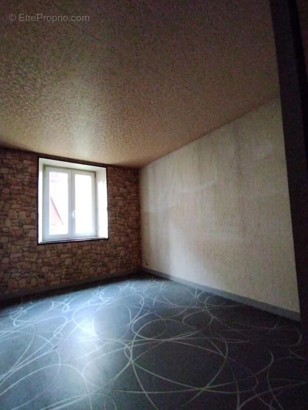 Maison à AUTREPIERRE