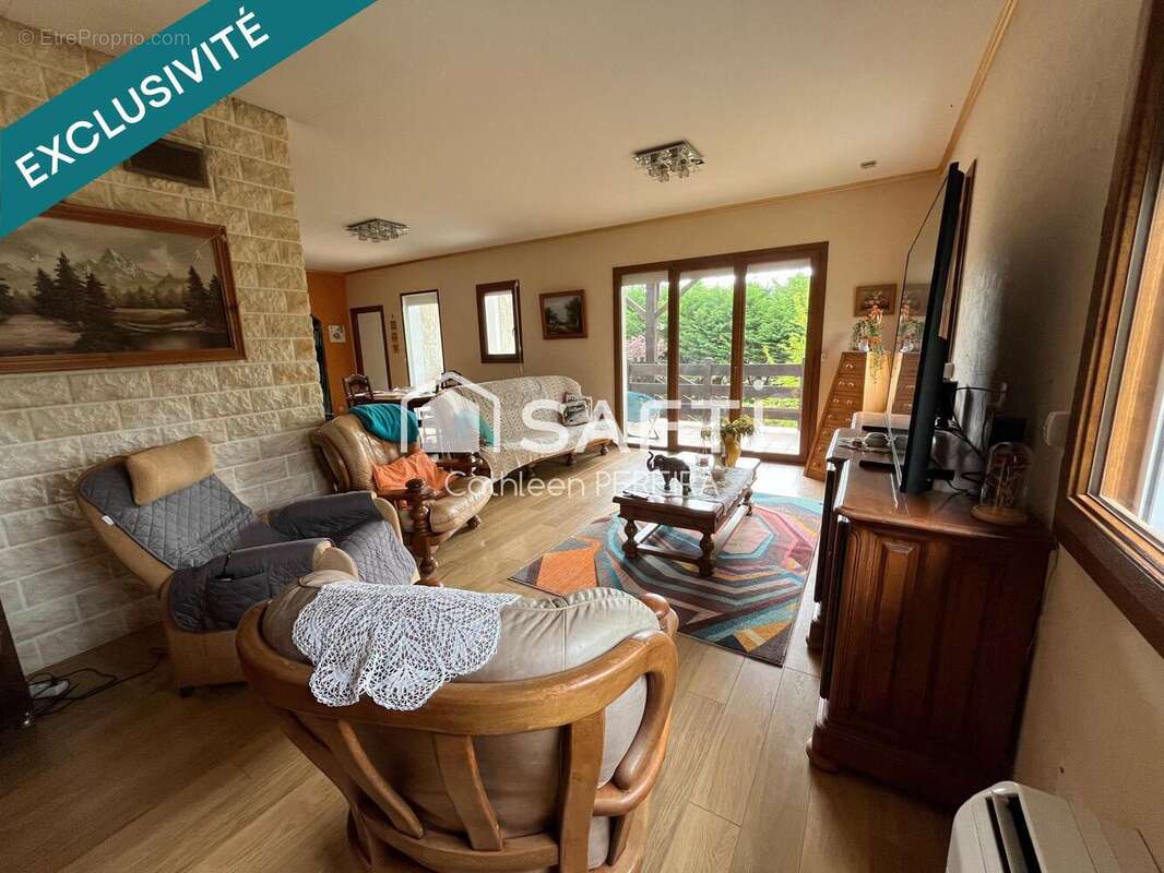 Photo 3 - Maison à SAINT-SULPICE