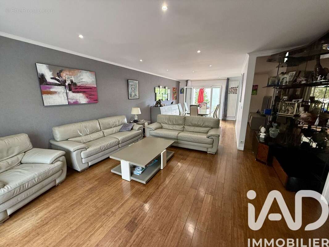 Photo 2 - Maison à NEUILLY-SUR-MARNE
