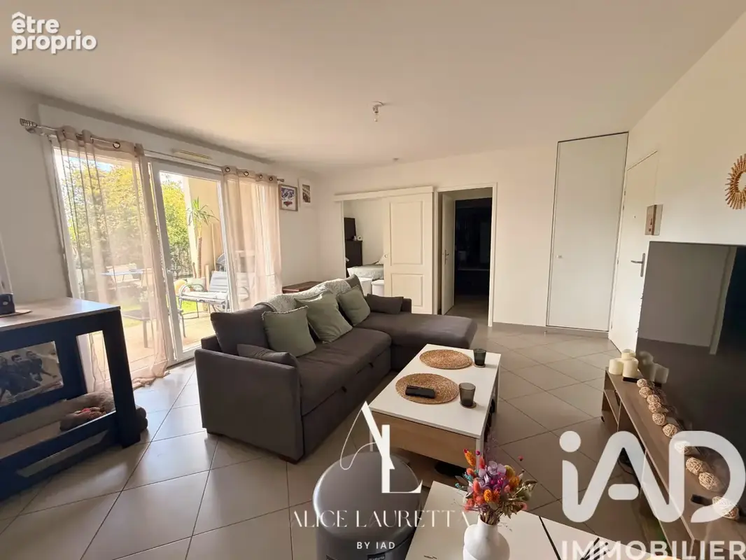 Photo 1 - Appartement à ELANCOURT