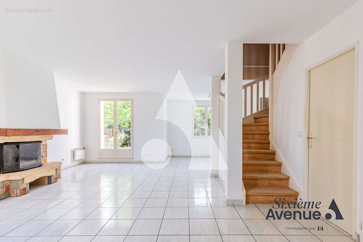 Maison à BRETIGNY-SUR-ORGE