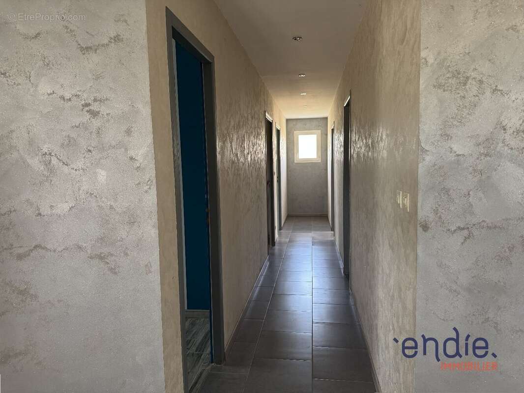 Maison à MORNAY-SUR-ALLIER