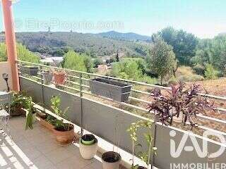 Photo 2 - Appartement à SEPTEMES-LES-VALLONS