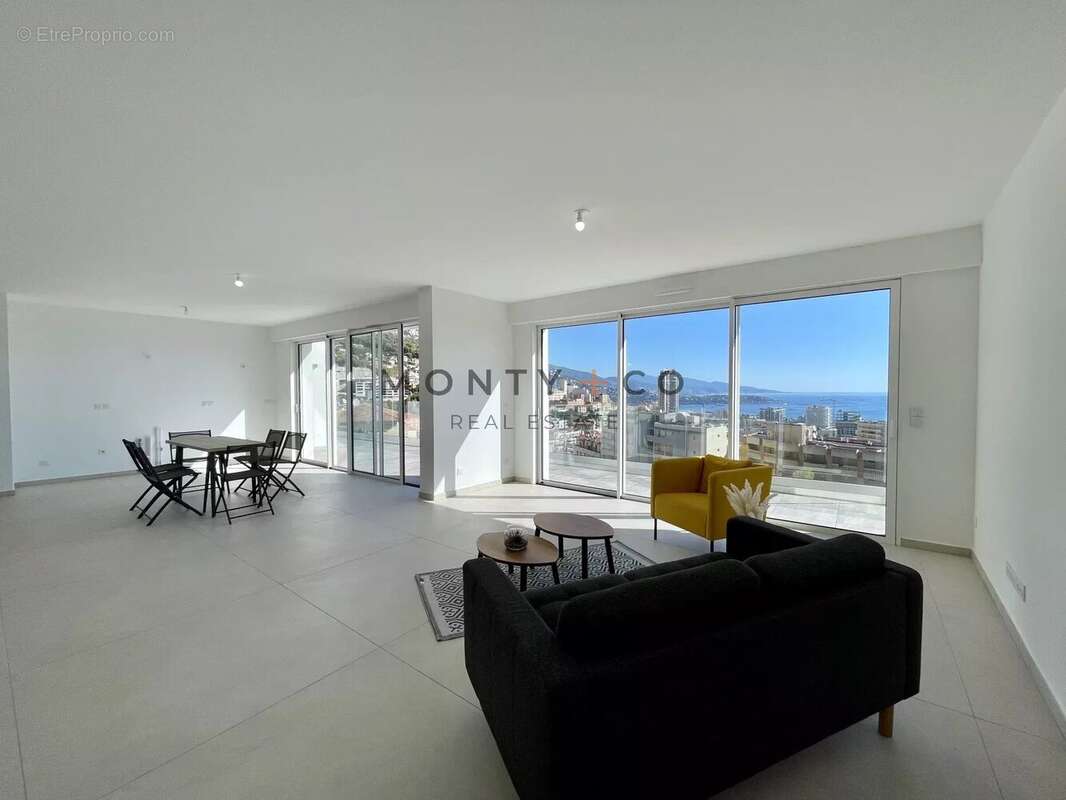 Appartement à BEAUSOLEIL