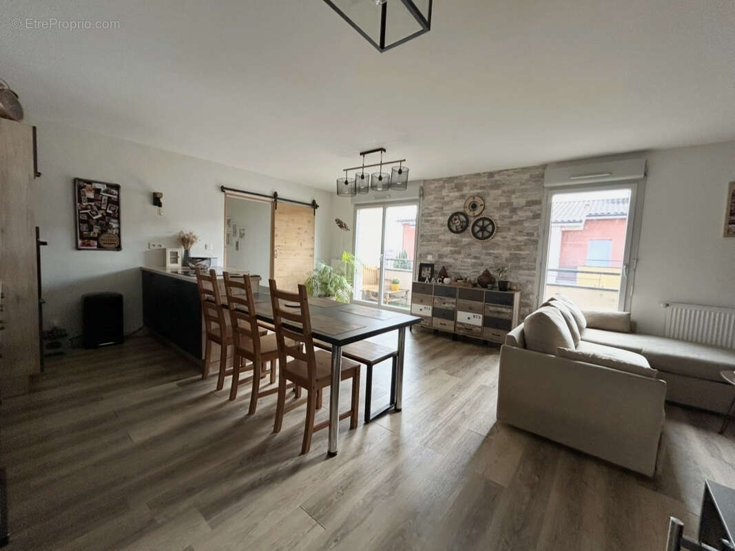 Appartement à SAINT-PRIEST