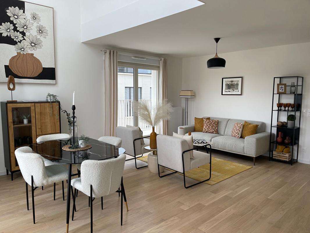 Appartement à VILLE-D'AVRAY