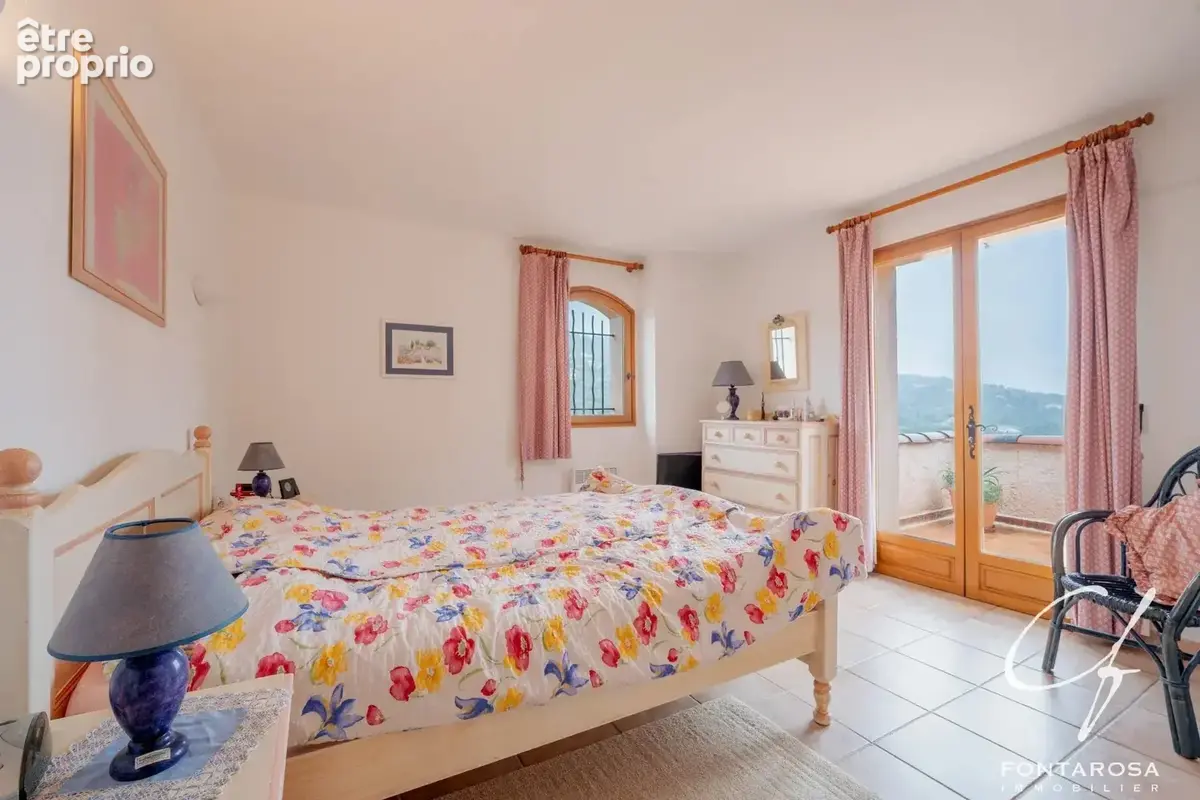 Villa provençale avec vue mer – Les Issambres - 5 pièces - photo 9
