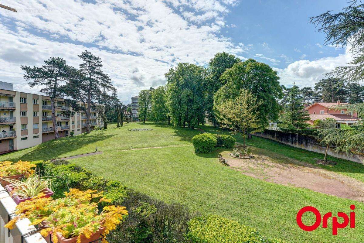 Appartement à CALUIRE-ET-CUIRE