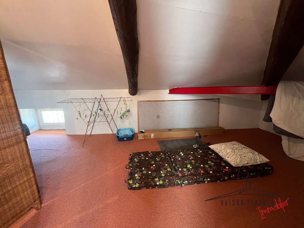 Appartement à VAISON-LA-ROMAINE