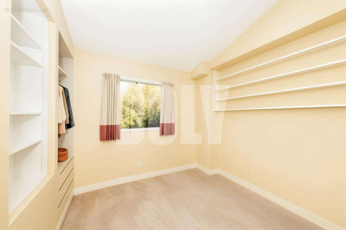 Maison à VILLENEUVE-LOUBET