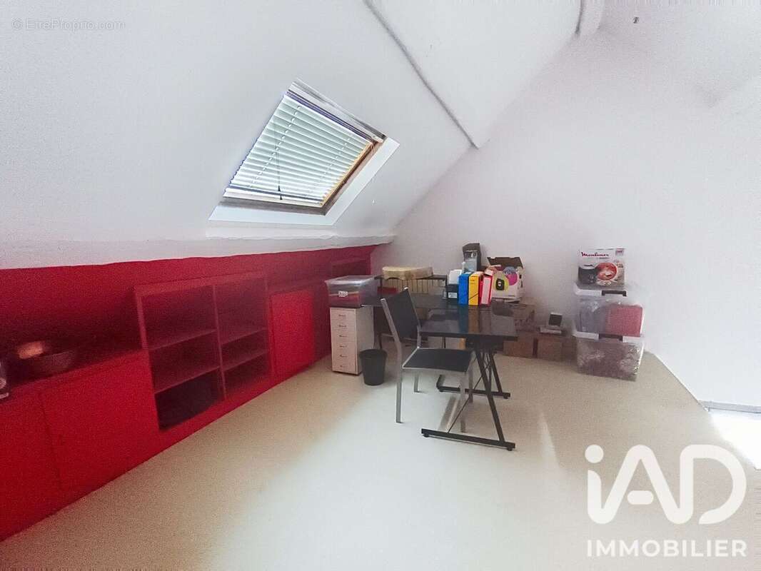 Maison 228 m² à Romorantin-Lanthenay  - photo 6