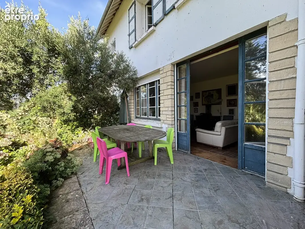 Maison bourgeoise - 11 pièces - VIERVILLE SUR MER - photo 3