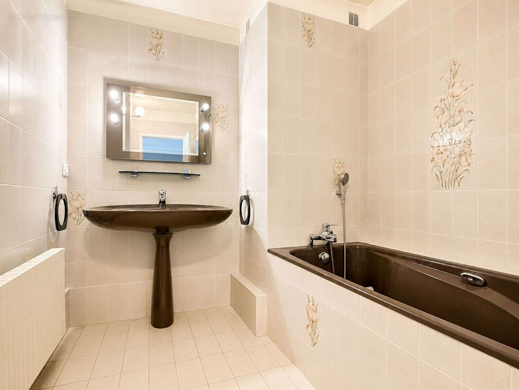 Appartement à SAINT-MAURICE