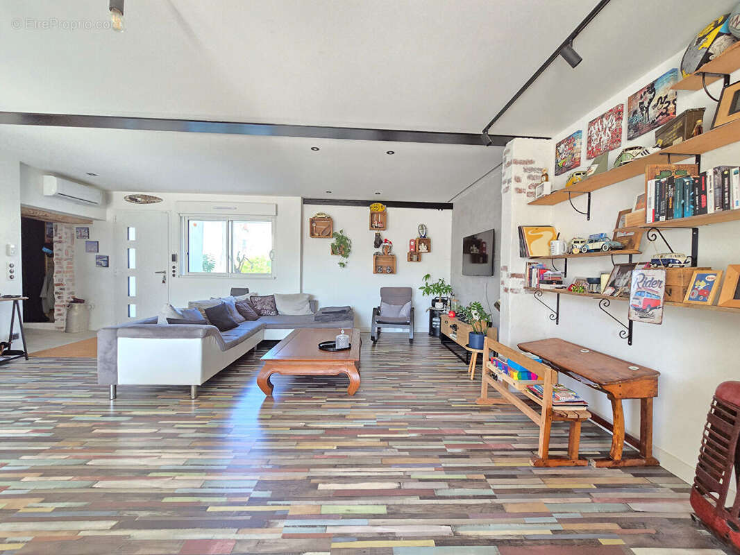 Maison à SAINT-XANDRE