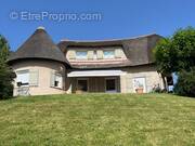 Maison à VALEILLE