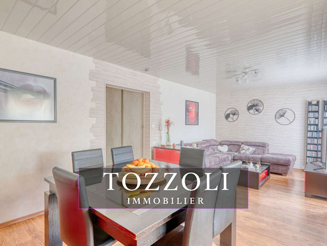 Maison à VILLEFONTAINE