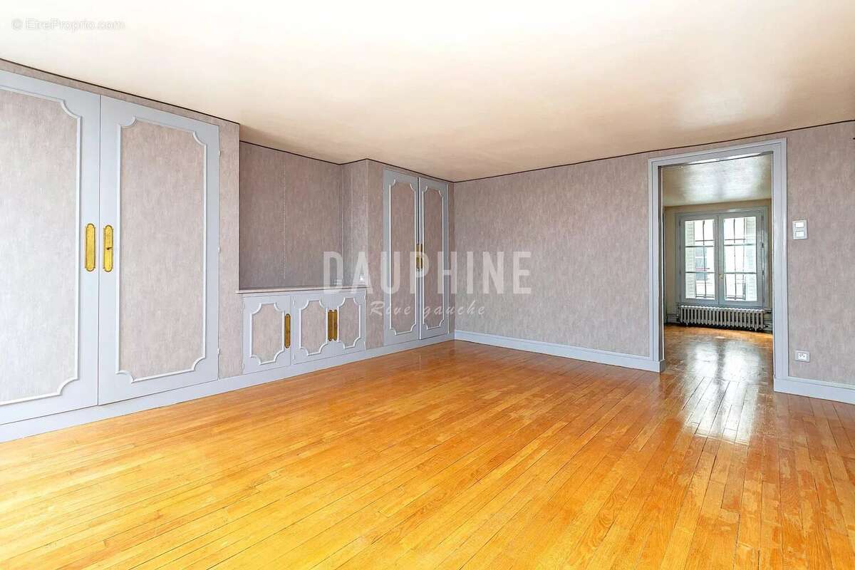 Appartement à PARIS-5E