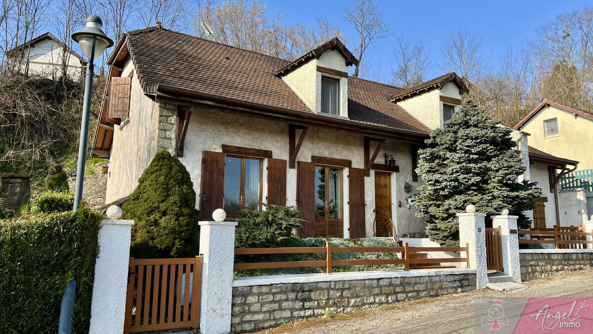 Maison à CHOISEY