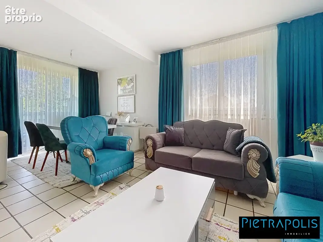 Appartement à VILLEFRANCHE-SUR-SAONE