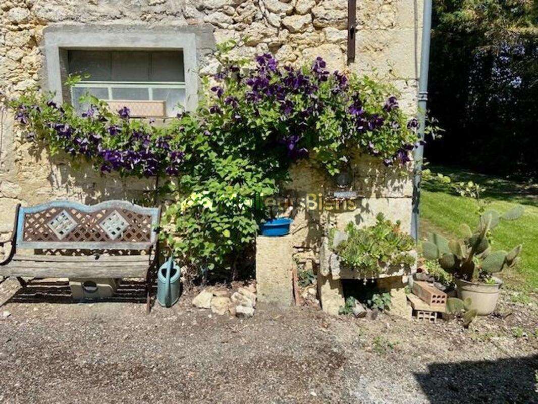 Maison à SAINT-CLAR