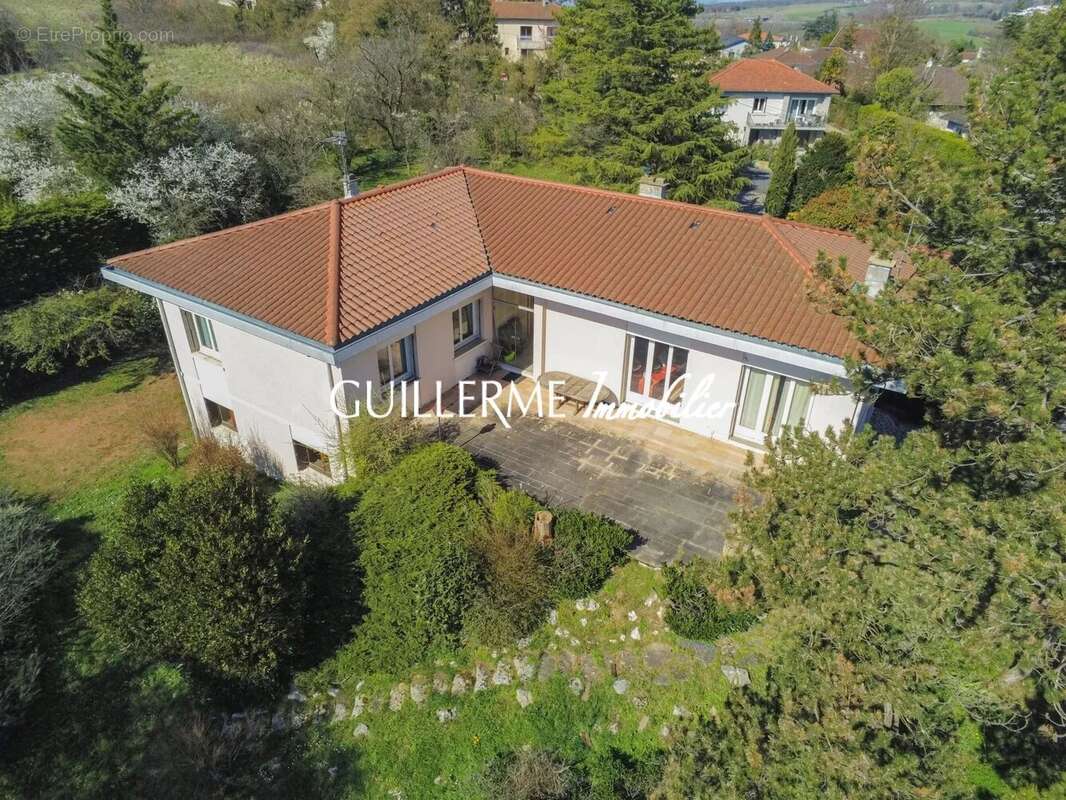 Maison à DARDILLY