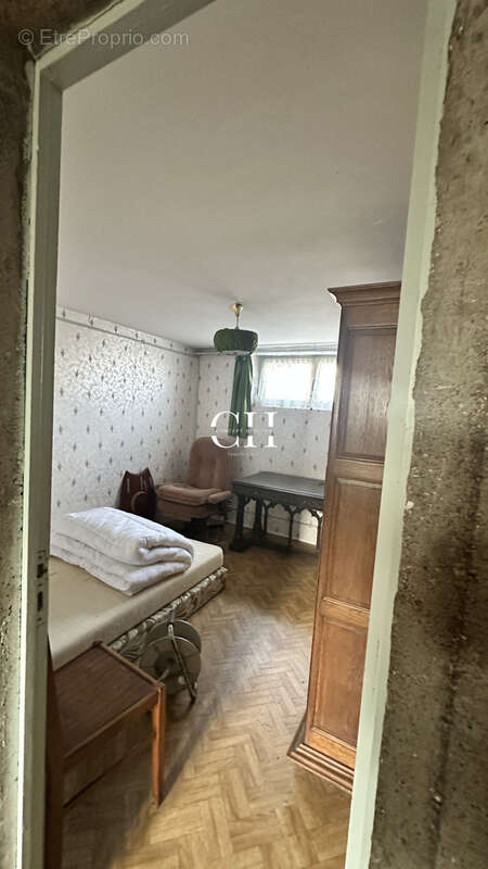 Maison avec sous-sol total   Secteur Sud / Beauvallon (Proche Hôpital) - photo 10