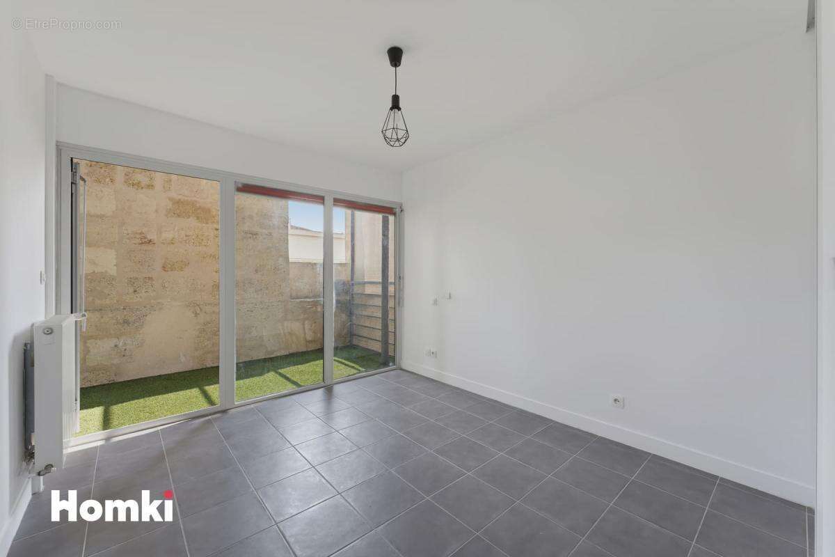 Quais des Chartrons, 2 terrasses, 4 chambres, Parking - photo 11