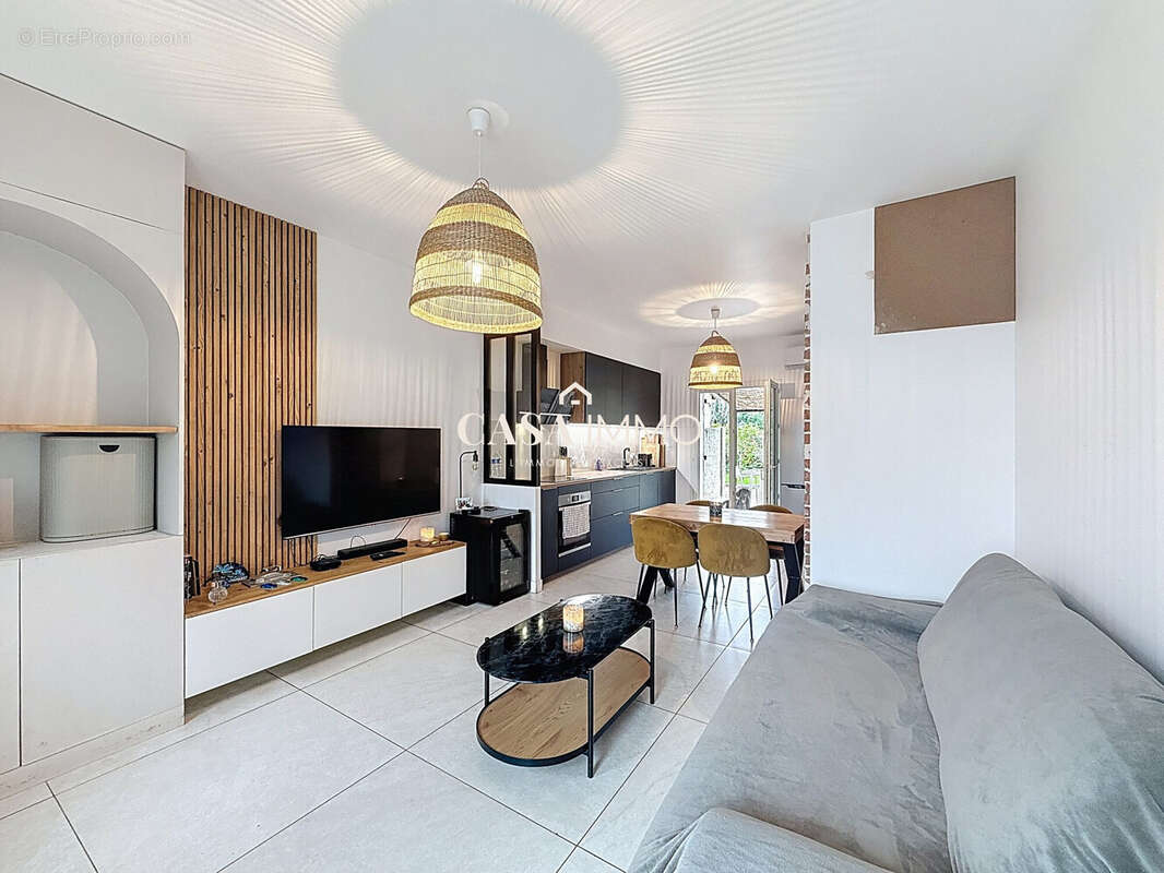 Appartement à HYERES