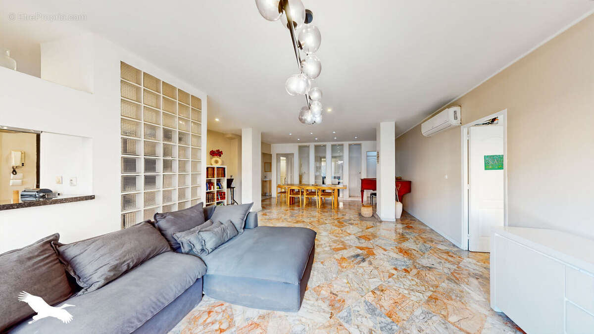 Appartement à MARSEILLE-13E