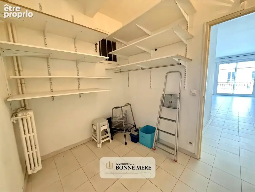 Appartement 3 pièces 78 m² à vendre à Marseille-2e (13002) - photo 9