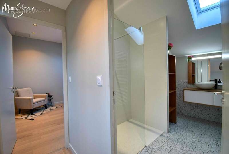 Appartement à CRAPONNE