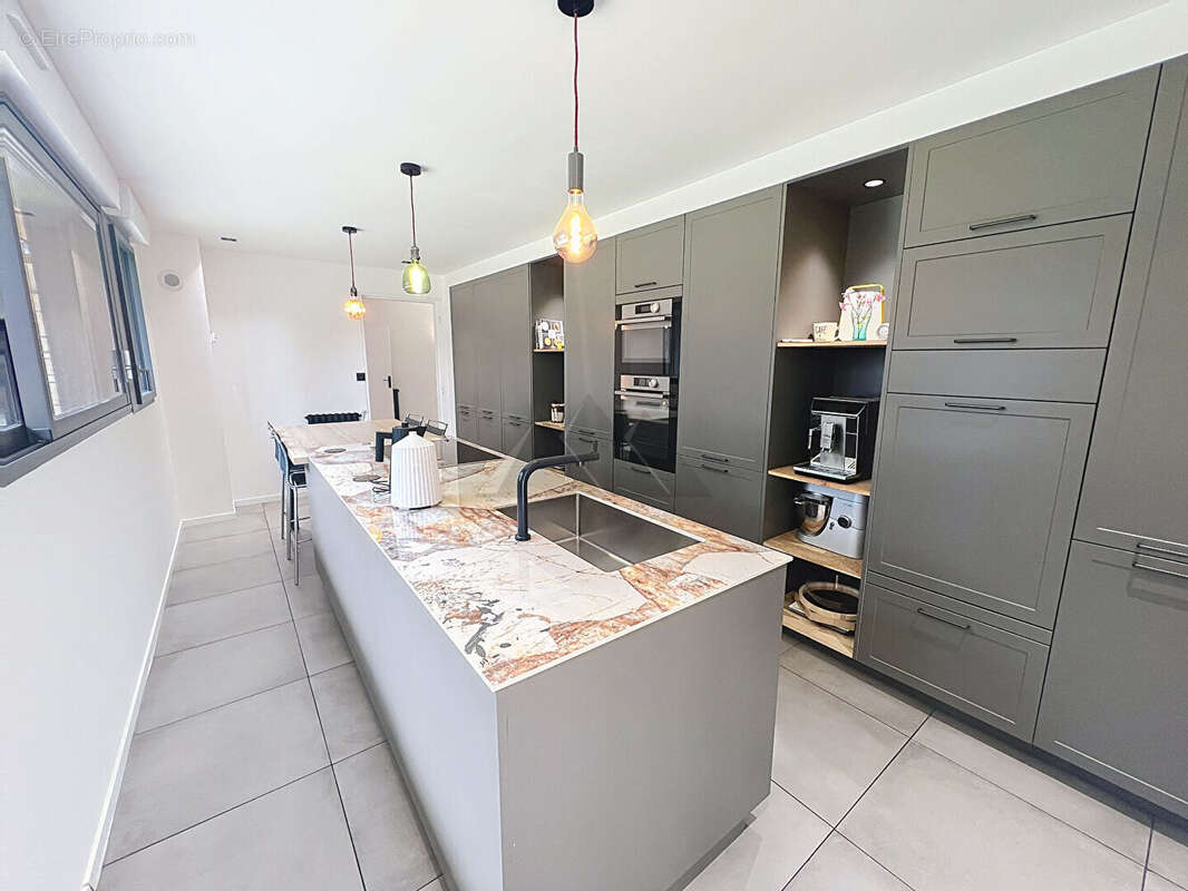 Maison à SAINT-RENAN