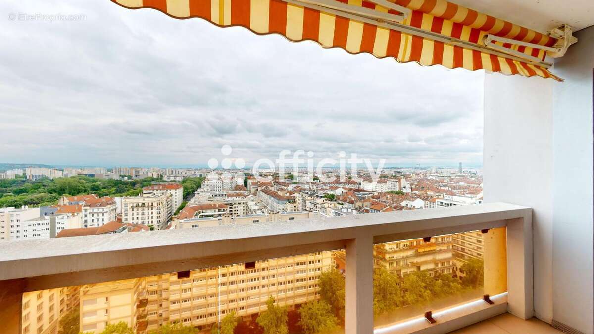 Appartement à LYON-6E