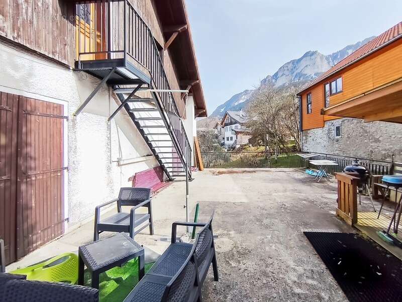 Appartement à EVIAN-LES-BAINS