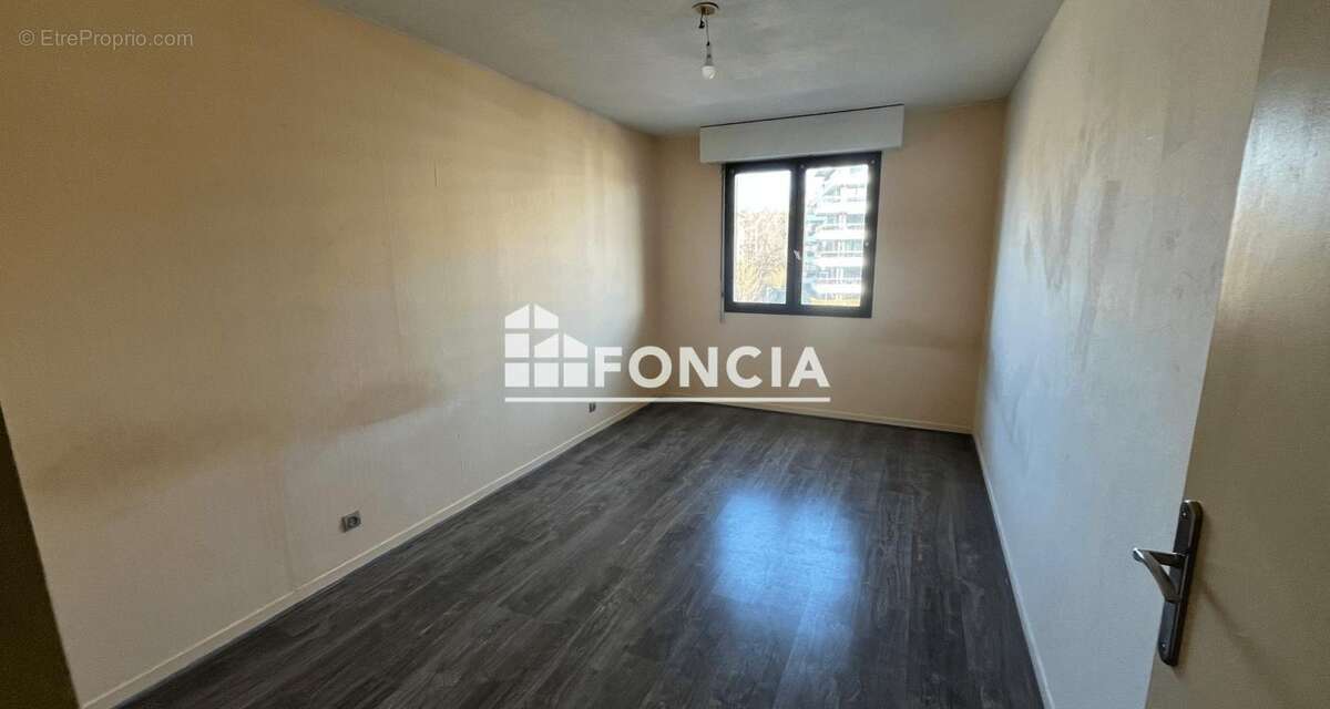 Appartement à AMBILLY