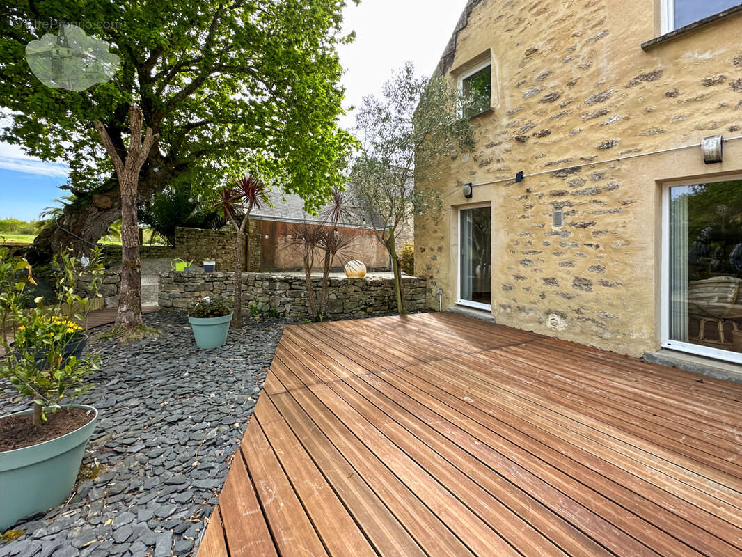 Maison à NEVEZ