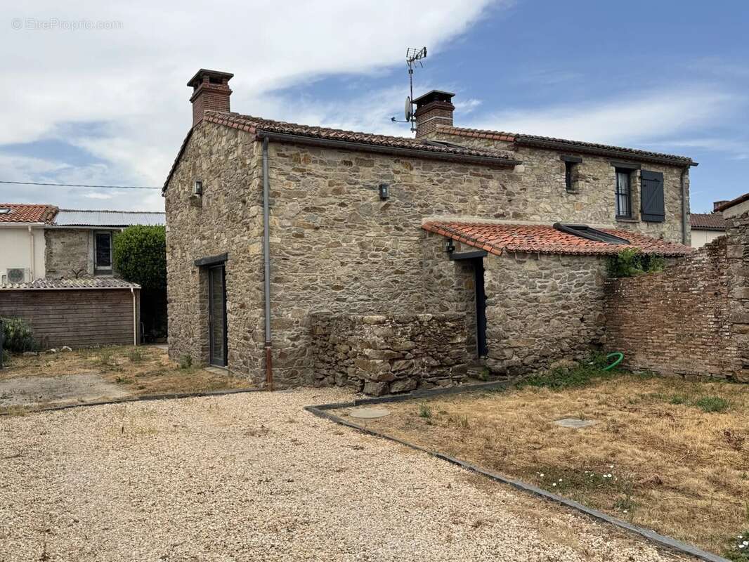 LEGE Maison de charme en village - photo 2