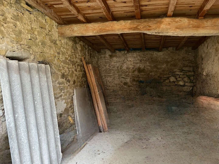 A vendre maison + dependances sur 1,2ha de terrain    chalabre - photo 7