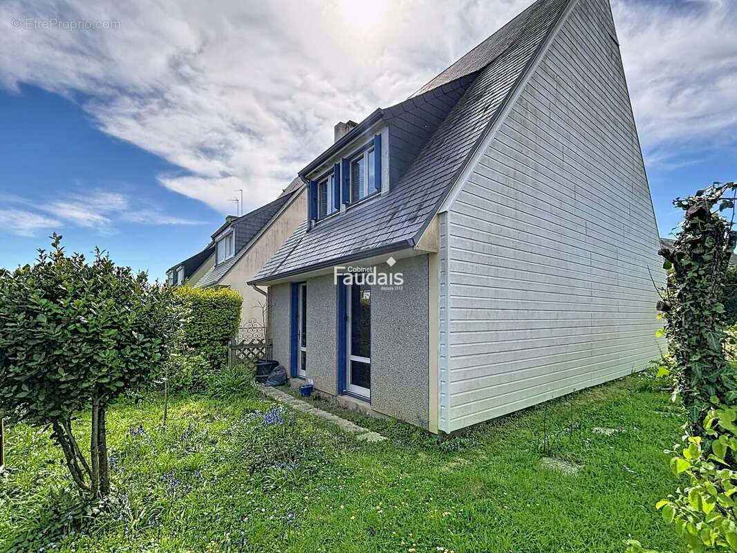 Maison 118 m² à Pont-Hebert  - photo 2