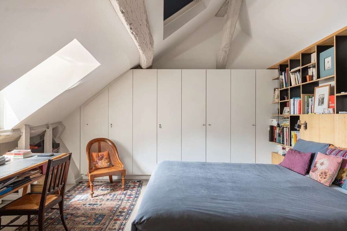 Appartement à PARIS-6E