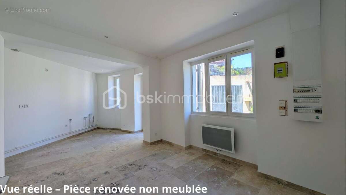  Maison rénovée avec garage au cœur d’Eyguières - photo 2